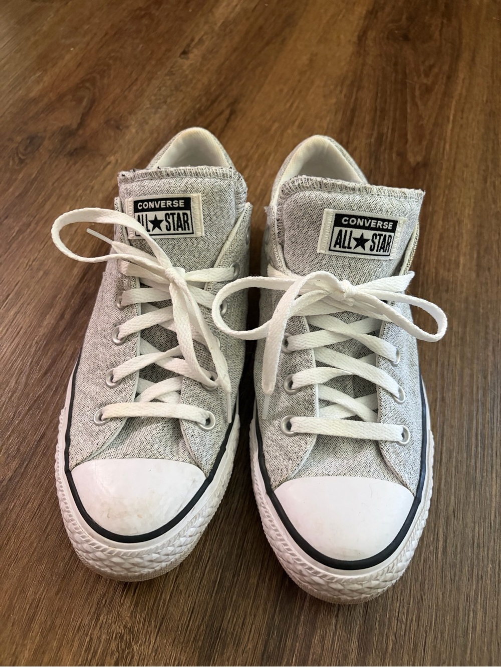 Converse Low Top Sneakers - Light Gray and White